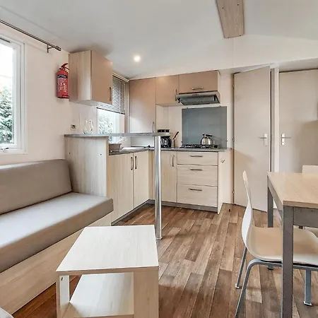 Mobil-home Piscine Kemp