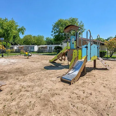 Mobil-home Piscine * Saint-Georges-de-Didonne